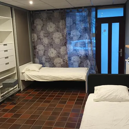 Woning Voor 6 Personen Voor Arbeidershuisvesting Beverwijk