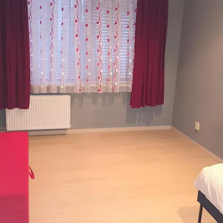 Lägenhet Woning Voor 6 Personen Voor Arbeidershuisvesting Beverwijk